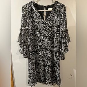 Calvin Klein Bell‎ Sleeve Dress Sz4 Oversized